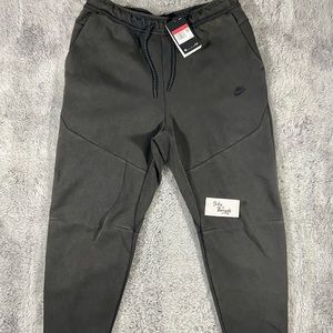 Nike Sportswear Tech Fleece Jogger Sweatpants WASHED Men's 'Black' Size Large
